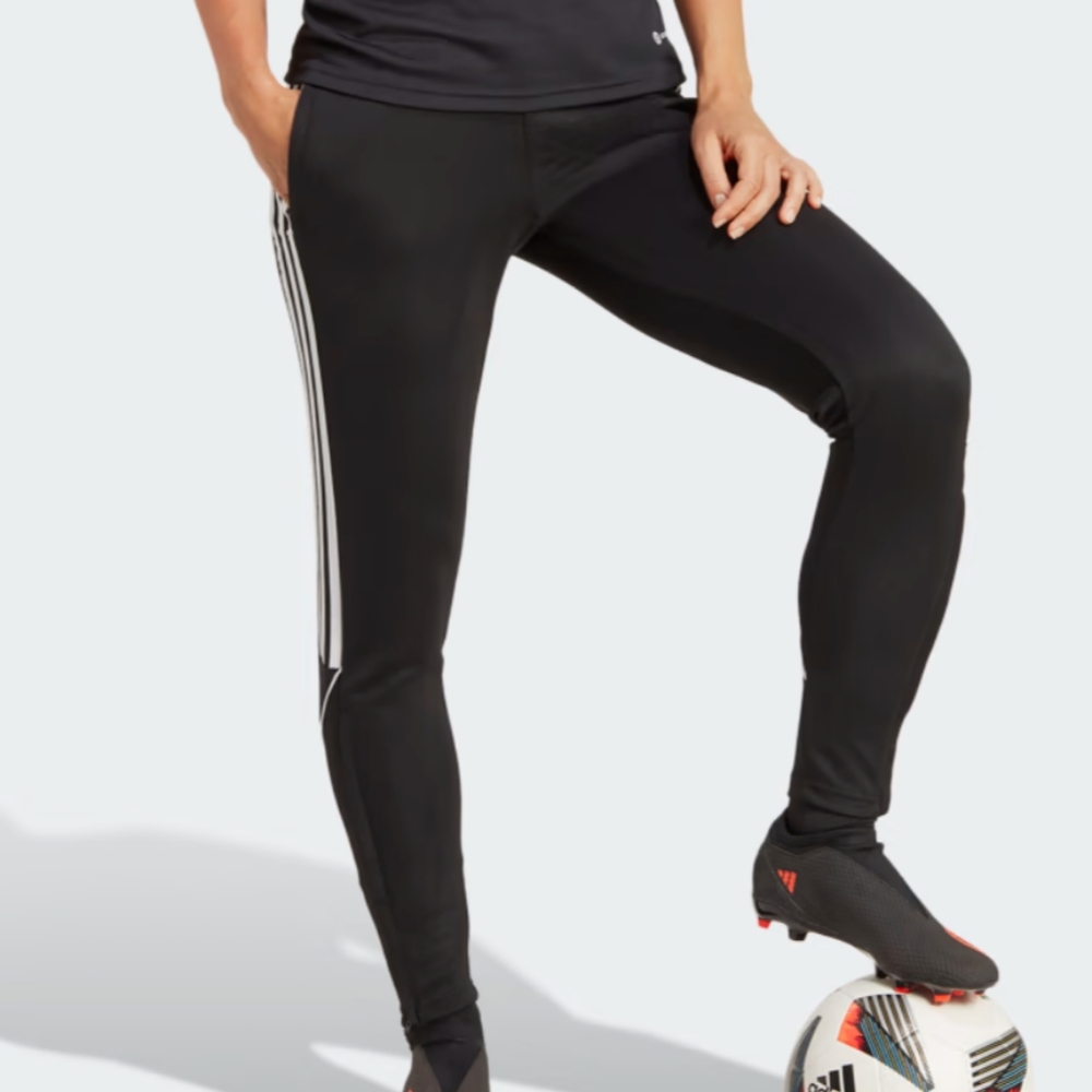 TIRO 23 LEAGUE PANTS  Size XSM  NWOT